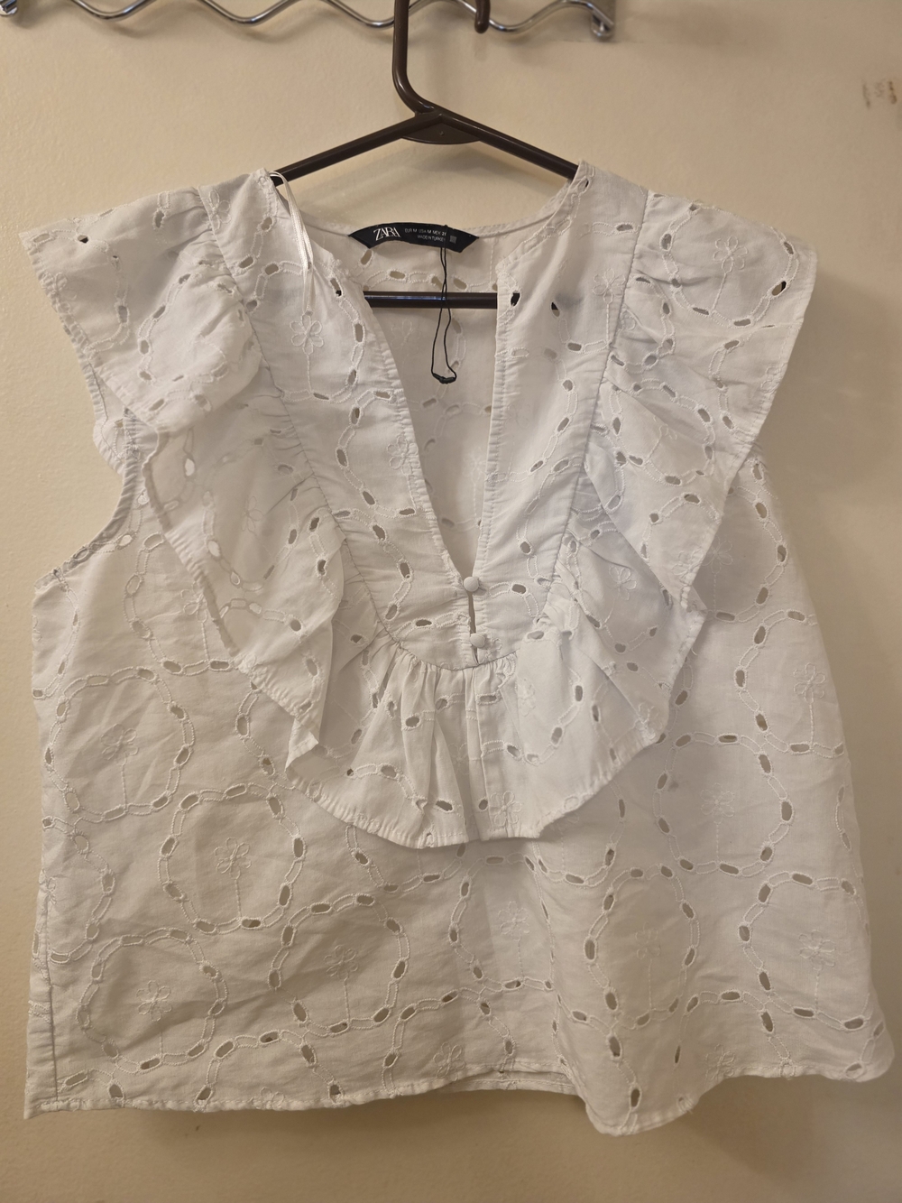 Zara White Eyelet Ruffle V-Neck Camisole